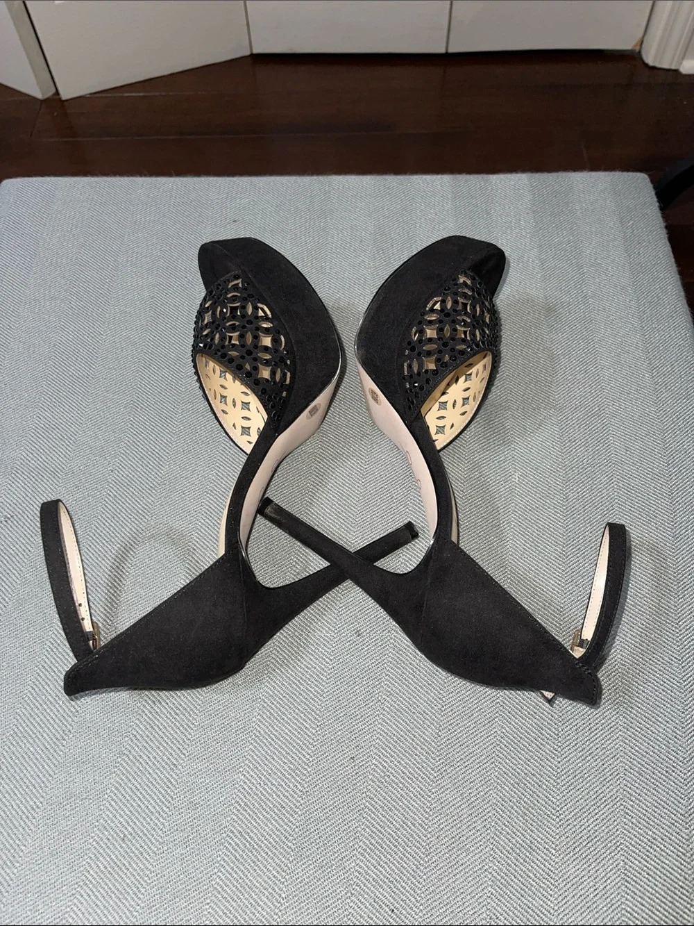 Jessica Simpson Soraia 2 black platform heels sandals